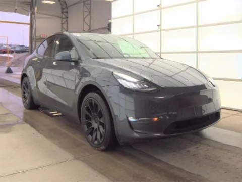 More photos of 2020 Tesla Model Y Performance at Auto Trust USA, FL