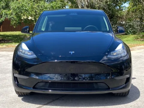 Photos of 2022 Tesla Model Y Long Range for sale in Miramar, FL at Auto Trust USA
