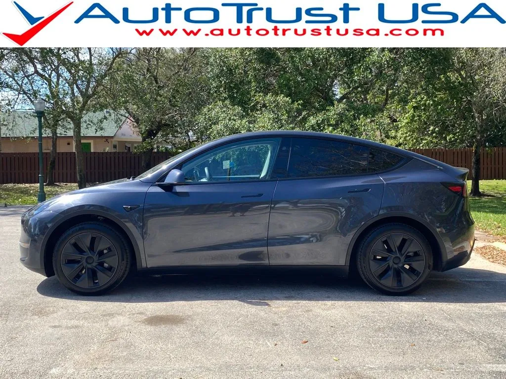 Blue 2025 Tesla Model Y Long Range for sale in Miramar, FL