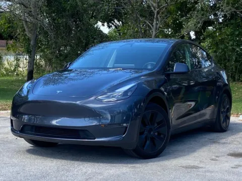 Another view of 2025 Tesla Model Y Long Range for sale in Miramar, FL at Auto Trust USA