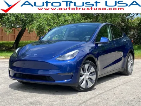 Blue 2024 Tesla Model Y Long Range for sale in Miramar, FL