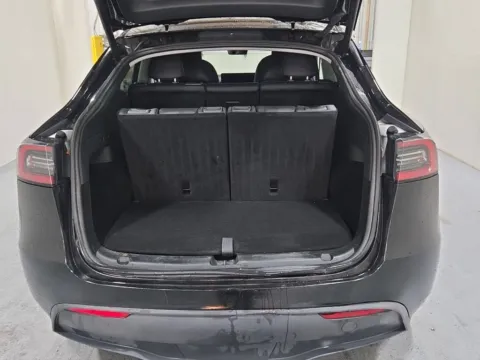 More photos of 2023 Tesla Model Y Long Range at Auto Trust USA, FL