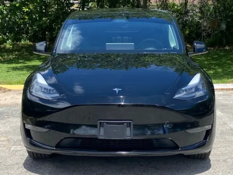 More photos of 2023 Tesla Model Y Long Range at Auto Trust USA, FL