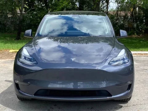Another view of 2023 Tesla Model Y Standard Range for sale in Miramar, FL at Auto Trust USA