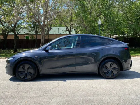 More photos of 2026 Tesla Model Y Long Range at Auto Trust USA, FL