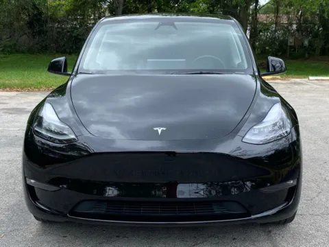 Another view of 2023 Tesla Model Y Standard Range for sale in Miramar, FL at Auto Trust USA