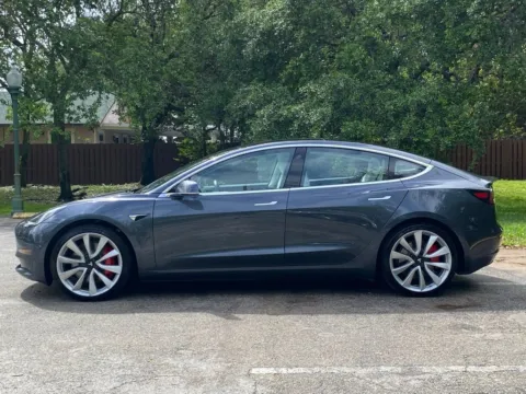 More photos of 2018 Tesla Model 3 Performance at Auto Trust USA, FL