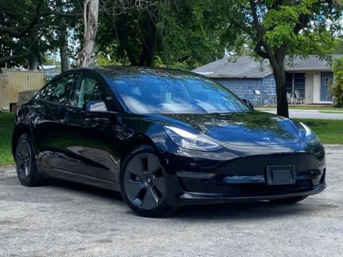 More photos of 2021 Tesla Model 3 Standard Range Plus at Auto Trust USA, FL