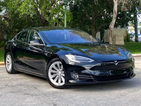 More photos of 2019 Tesla Model S Standard Range at Auto Trust USA, FL