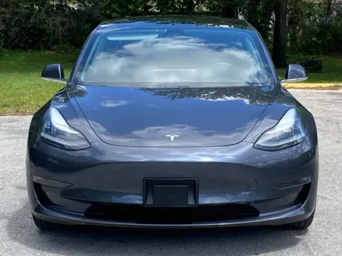 More photos of 2019 Tesla Model 3 Long Range at Auto Trust USA, FL