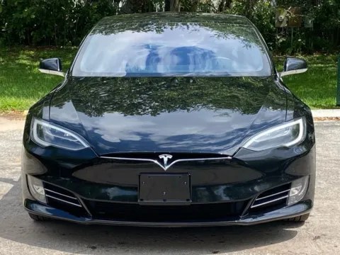 More photos of 2017 Tesla Model S 100D at Auto Trust USA, FL