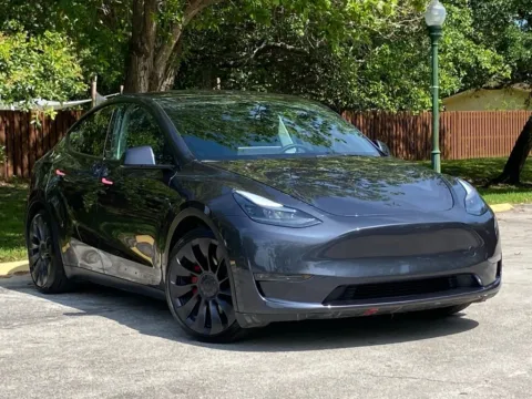 More photos of 2025 Tesla Model Y Performance at Auto Trust USA, FL