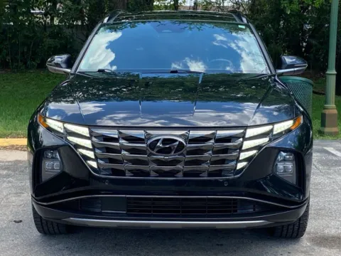 Photos of 2022 Hyundai Tucson Limited for sale in Miramar, FL at Auto Trust USA