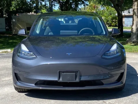 More photos of 2022 Tesla Model 3 Long Range at Auto Trust USA, FL