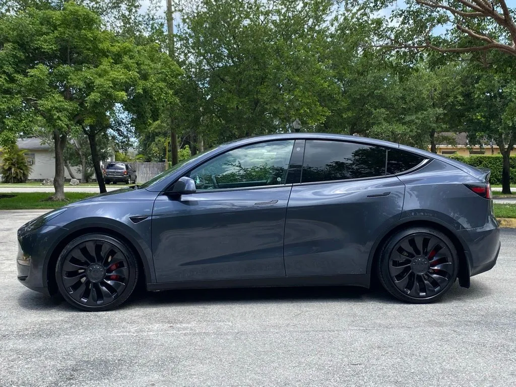 2022 Tesla Model Y Performance - Photo 6