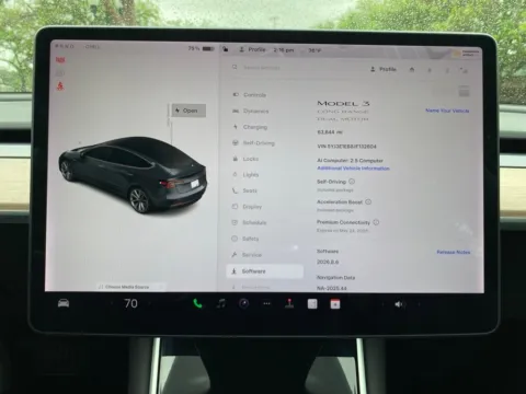 Photos of 2018 Tesla Model 3 Long Range for sale in Miramar, FL at Auto Trust USA