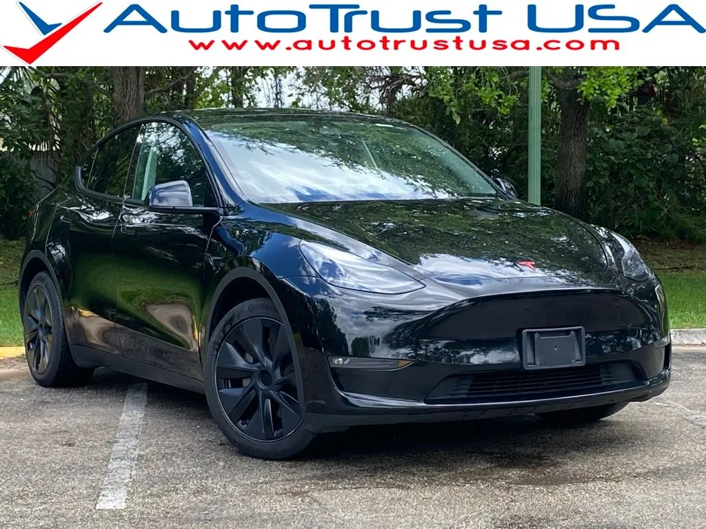 2024 Tesla Model Y Long Range Dual Motor All-Wheel Drive's photo