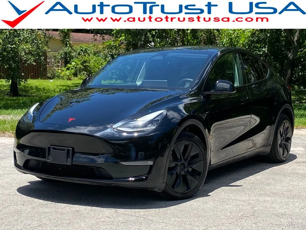 2024 Tesla Model Y Long Range