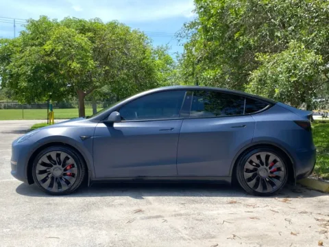 More photos of 2024 Tesla Model Y Performance at Auto Trust USA, FL