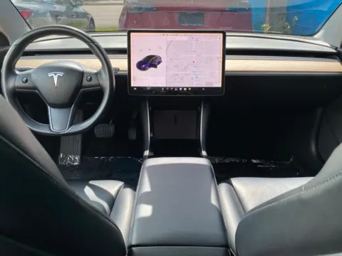 More photos of 2018 Tesla Model 3 Mid Range at Auto Trust USA, FL