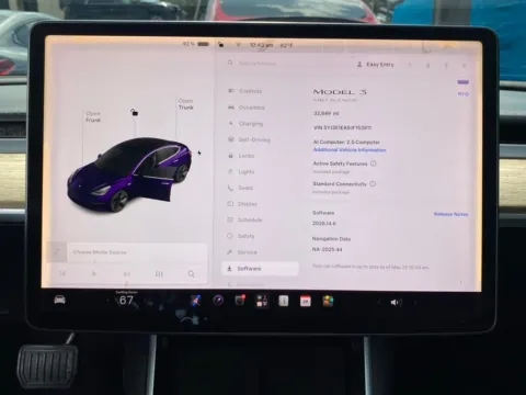 Photos of 2018 Tesla Model 3 Mid Range for sale in Miramar, FL at Auto Trust USA