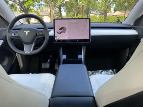 Another view of 2021 Tesla Model Y Standard Range for sale in Miramar, FL at Auto Trust USA