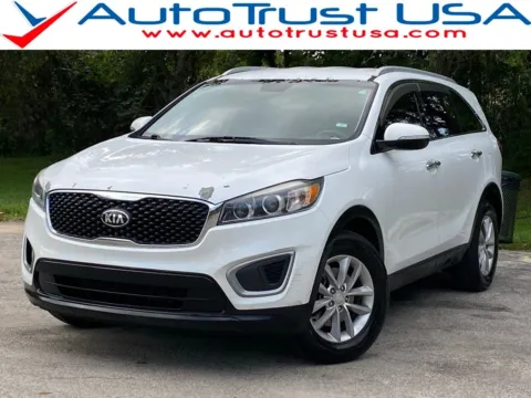 White 2018 Kia Sorento LX for sale in Miramar, FL