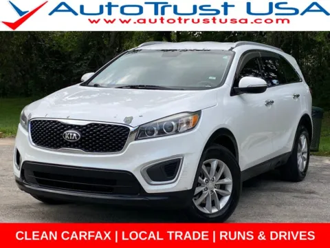 White 2018 Kia Sorento LX for sale in Miramar, FL