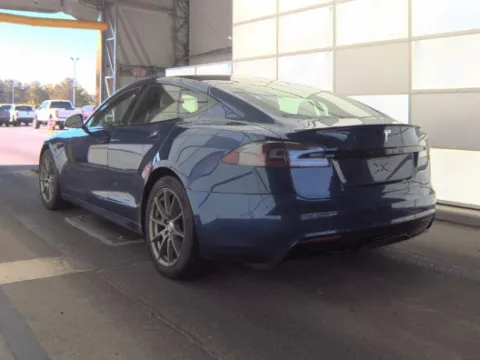 More photos of 2021 Tesla Model S Plaid at Auto Trust USA, FL