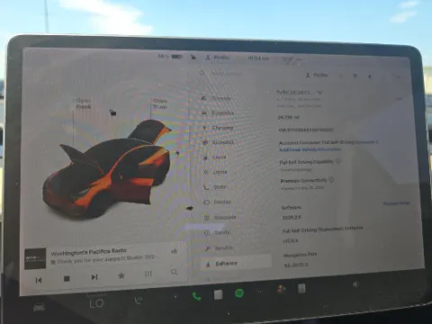 Photos of 2021 Tesla Model Y Long Range for sale in Miramar, FL at Auto Trust USA