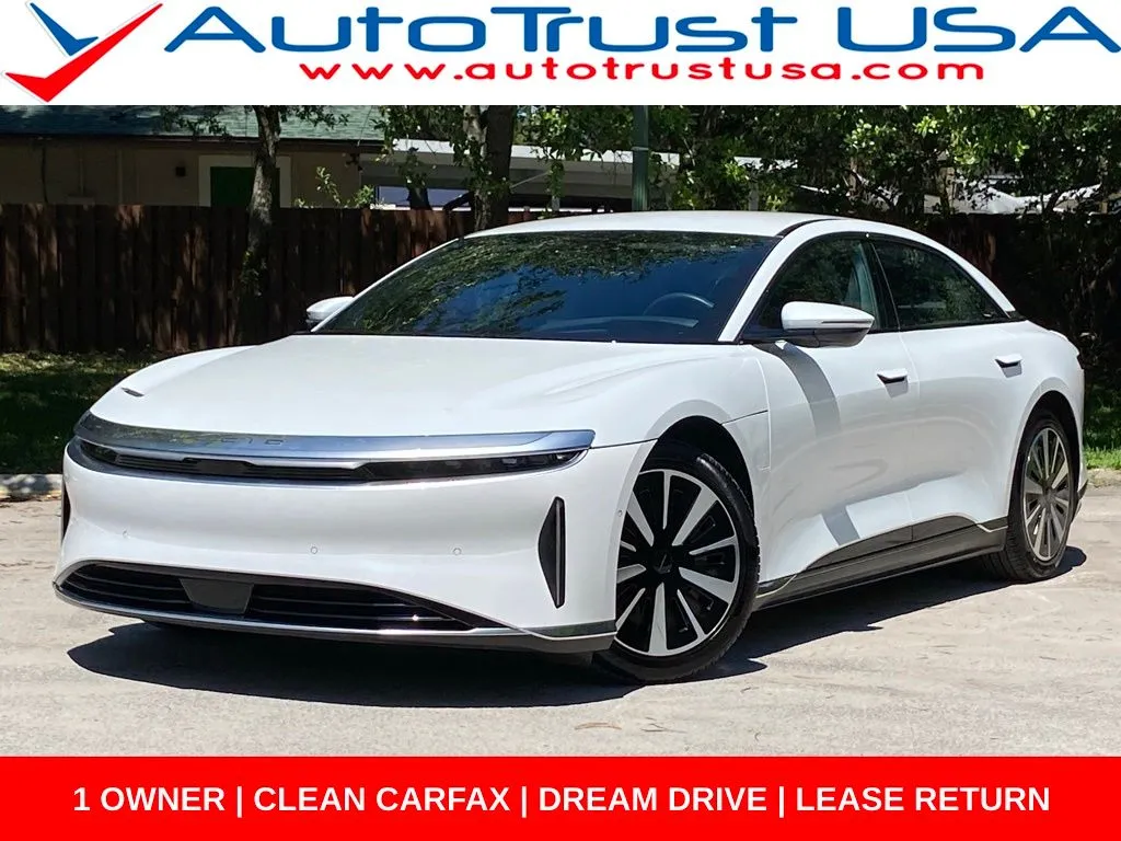 2023 Lucid Air Pure's photo