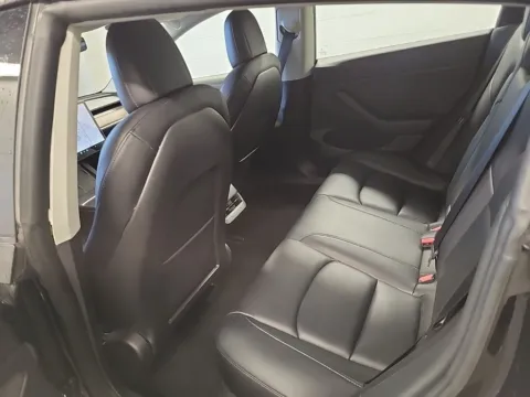 More photos of 2022 Tesla Model 3 at Auto Trust USA, FL