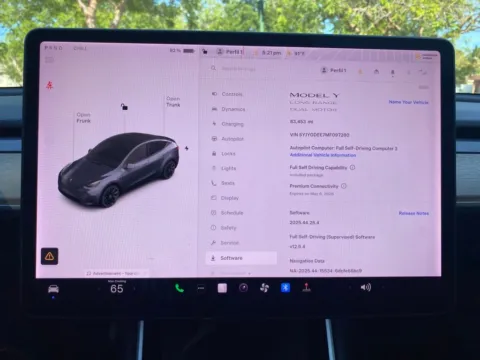 Photos of 2021 Tesla Model Y Long Range for sale in Miramar, FL at Auto Trust USA