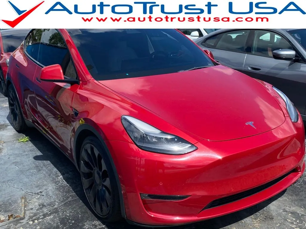 2022 Tesla Model Y Performance Dual Motor All-Wheel Drive's photo