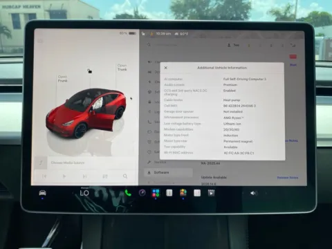 More photos of 2022 Tesla Model Y Performance at Auto Trust USA, FL