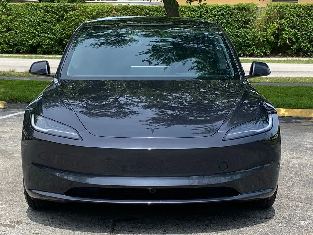 2026 Tesla Model 3 Standard - Photo 8