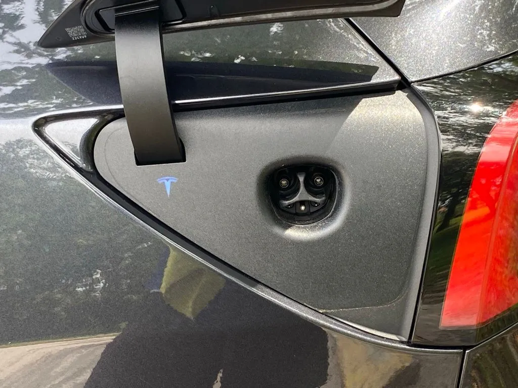 2026 Tesla Model 3 Standard - Photo 32