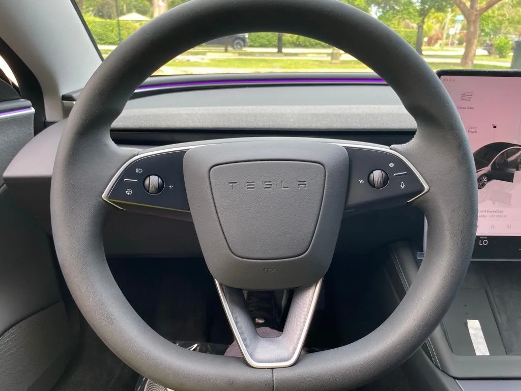 2026 Tesla Model 3 Standard - Photo 25