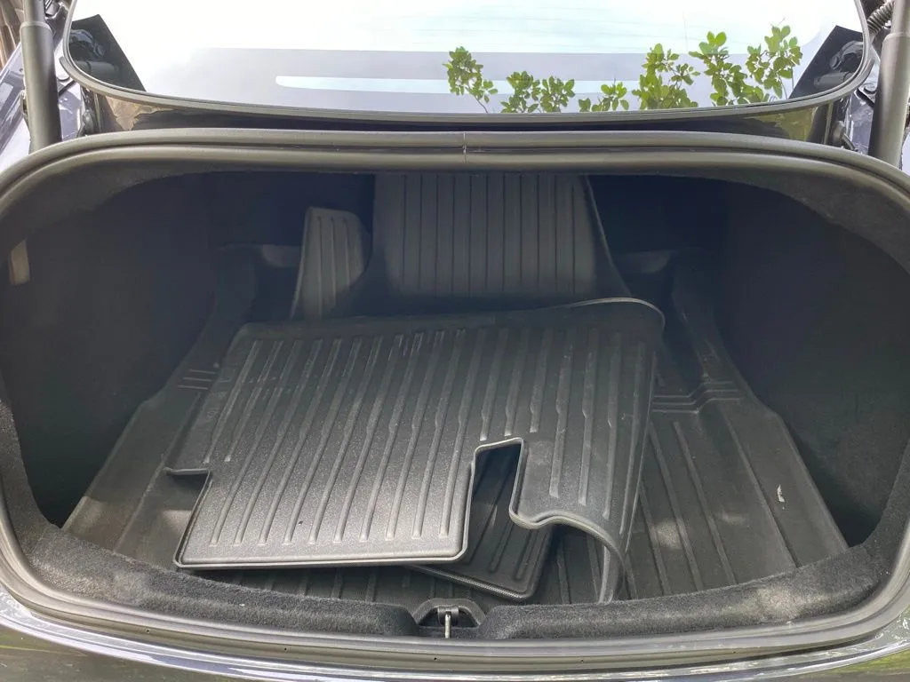 2026 Tesla Model 3 Standard - Photo 31