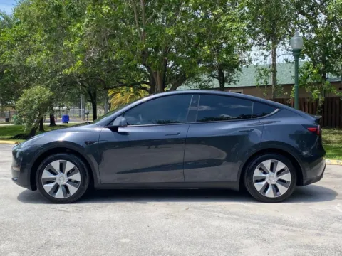 More photos of 2024 Tesla Model Y Standard Range at Auto Trust USA, FL