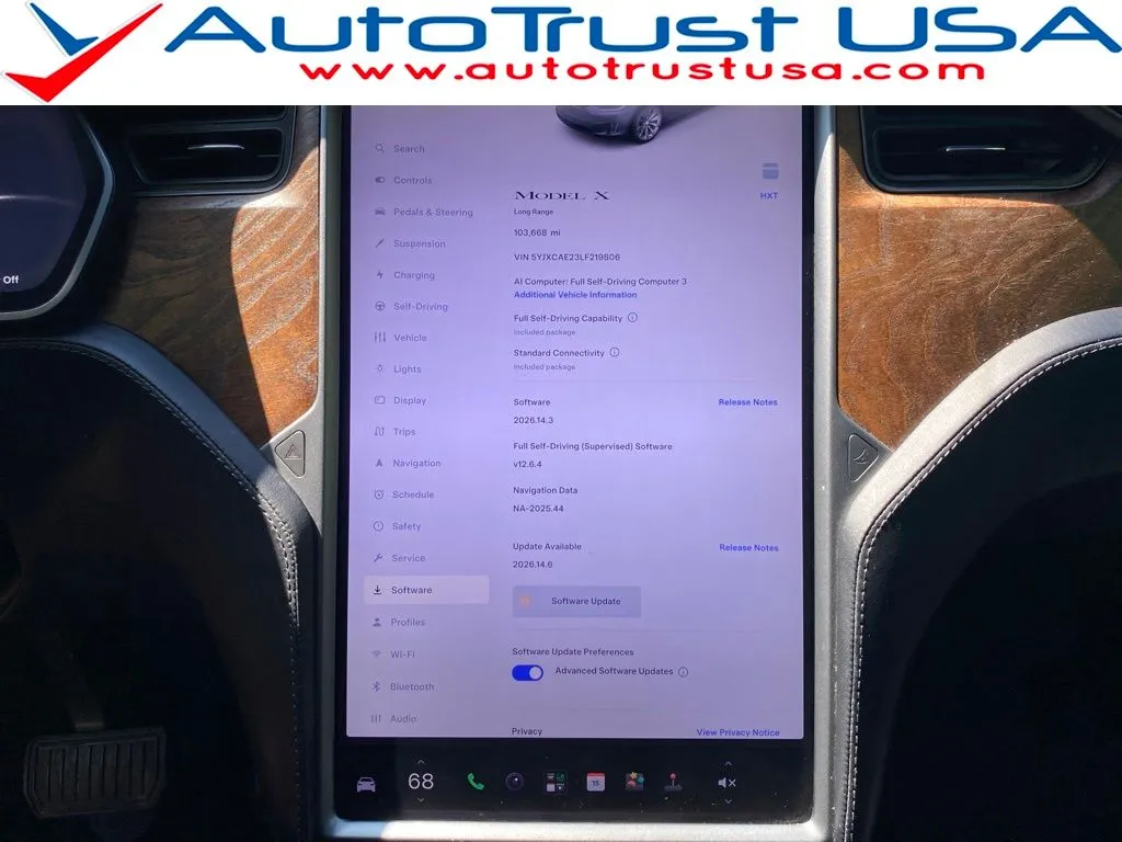 2020 Tesla Model X Long Range's photo