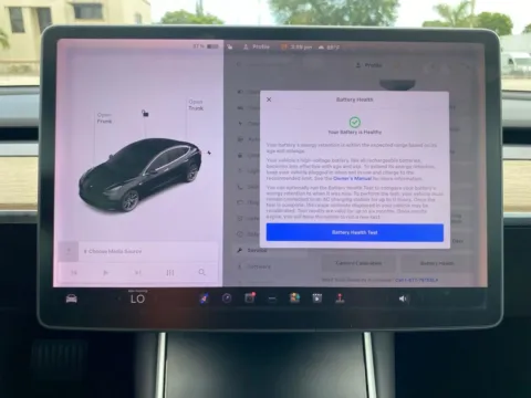 More photos of 2019 Tesla Model 3 Standard Range Plus at Auto Trust USA, FL