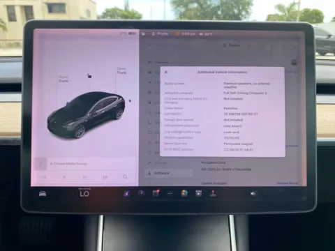 More photos of 2019 Tesla Model 3 Standard Range Plus at Auto Trust USA, FL
