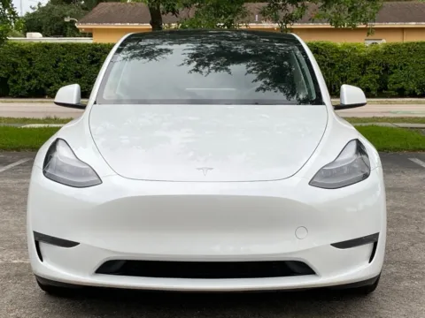 Another view of 2024 Tesla Model Y Performance for sale in Miramar, FL at Auto Trust USA