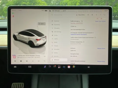 Photos of 2024 Tesla Model Y Performance for sale in Miramar, FL at Auto Trust USA