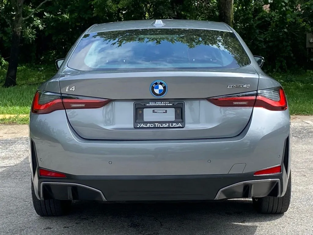 2023 BMW i4 40 - Photo 7