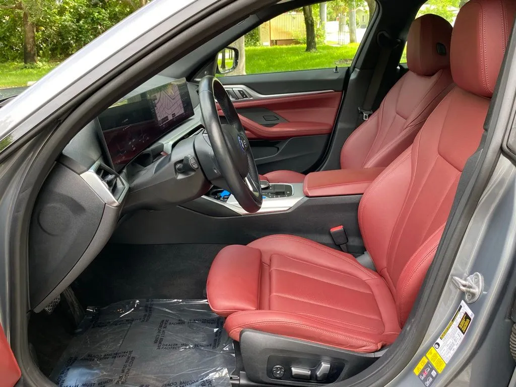 2023 BMW i4 40 - Photo 17