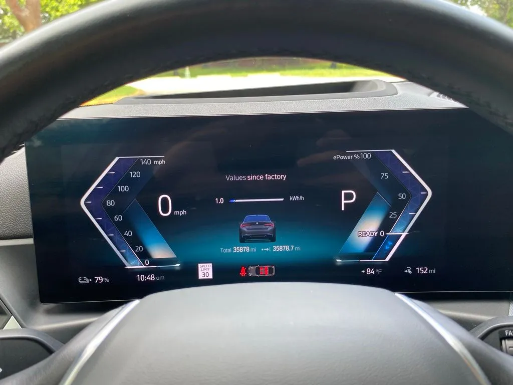 2023 BMW i4 40 - Photo 25