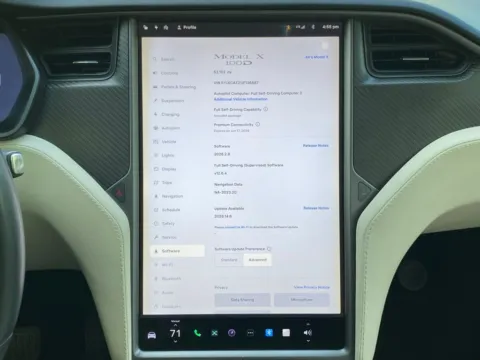 Photos of 2018 Tesla Model X 100D for sale in Miramar, FL at Auto Trust USA