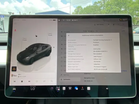 More photos of 2022 Tesla Model Y Long Range at Auto Trust USA, FL